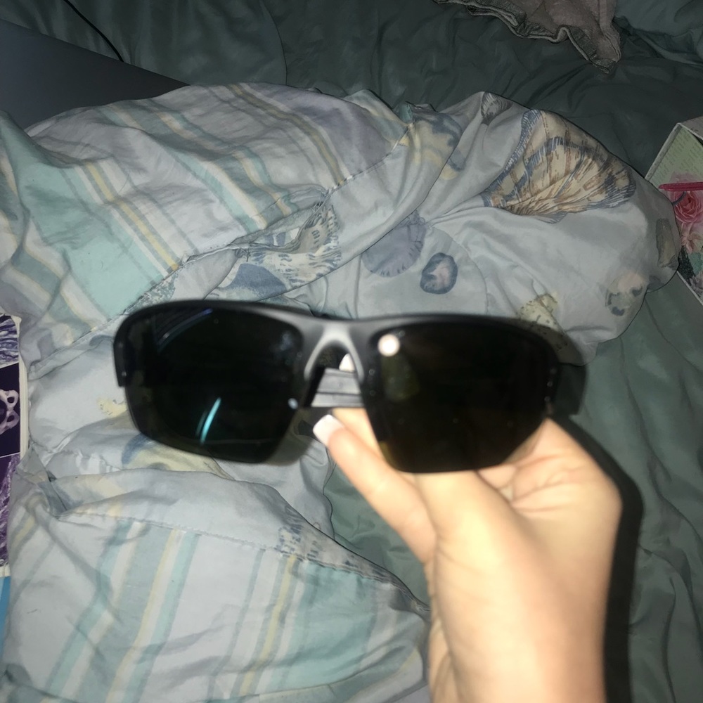 men’s sunglasses